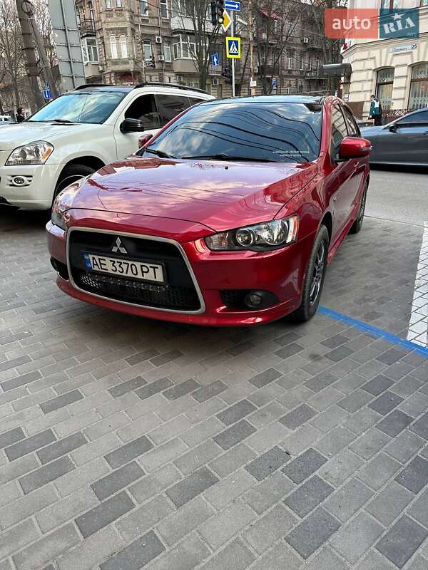 Седан Mitsubishi Lancer 2014 в Дніпрі