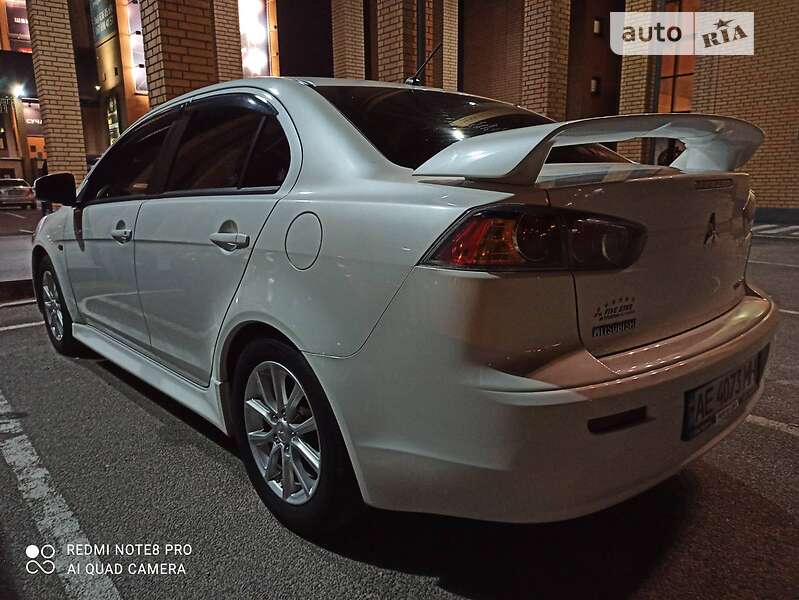 Седан Mitsubishi Lancer 2016 в Дніпрі
