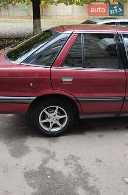 Седан Mitsubishi Lancer 1990 в 