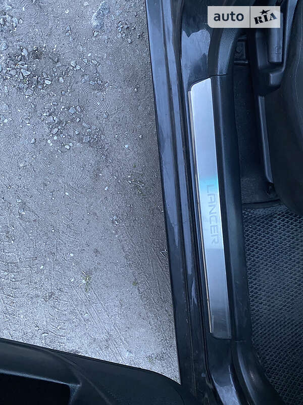 Седан Mitsubishi Lancer 2007 в Миргороде