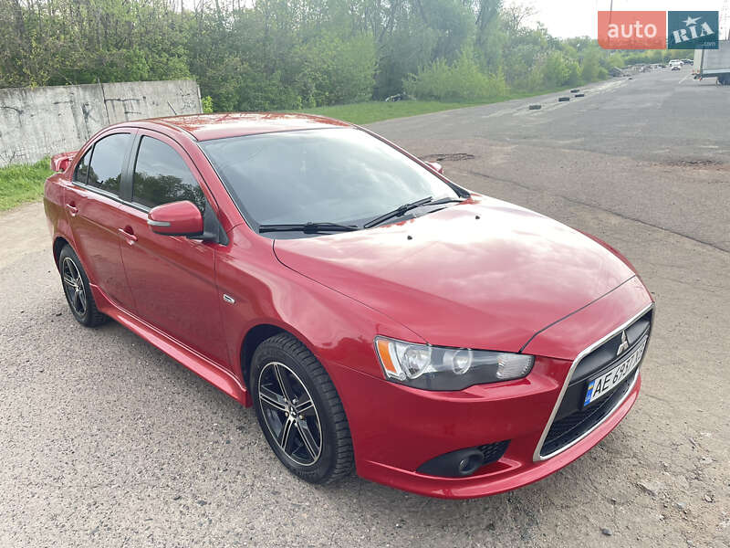 Mitsubishi Lancer 2015