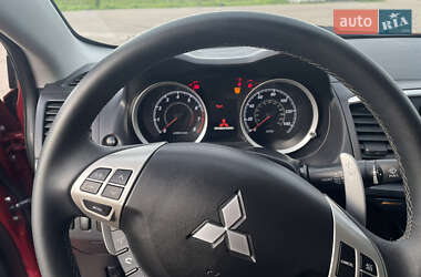 Седан Mitsubishi Lancer 2015 в 
