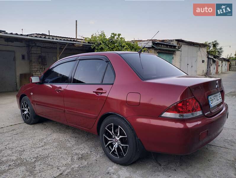 Седан Mitsubishi Lancer 2006 в Николаеве