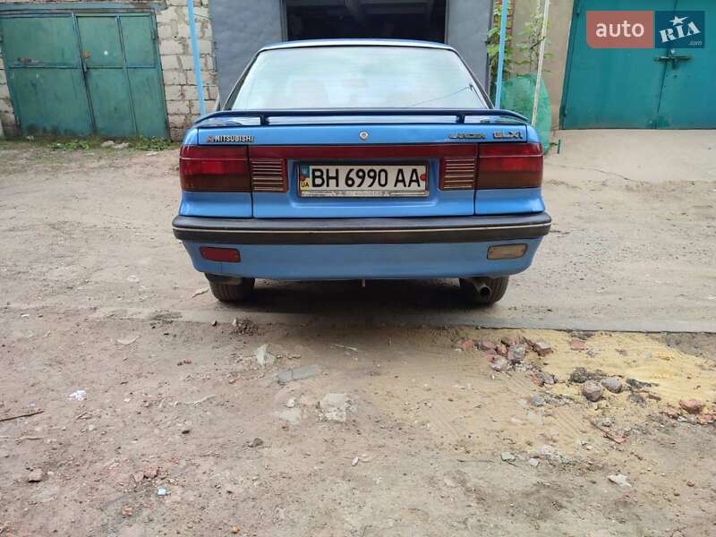 Седан Mitsubishi Lancer 1991 в Кодимі