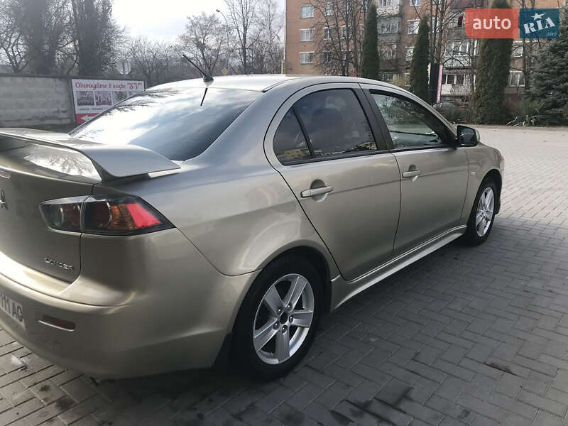 Седан Mitsubishi Lancer 2008 в Каменец-Подольском
