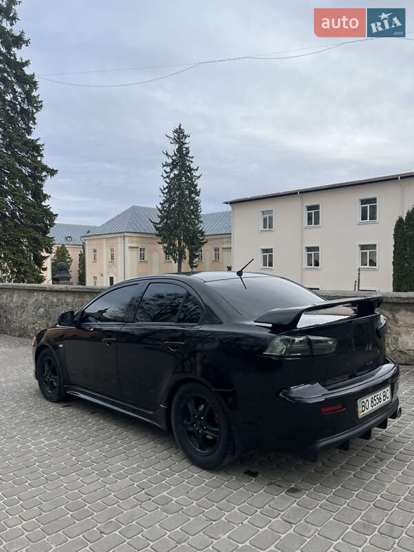 Седан Mitsubishi Lancer 2008 в Кременце
