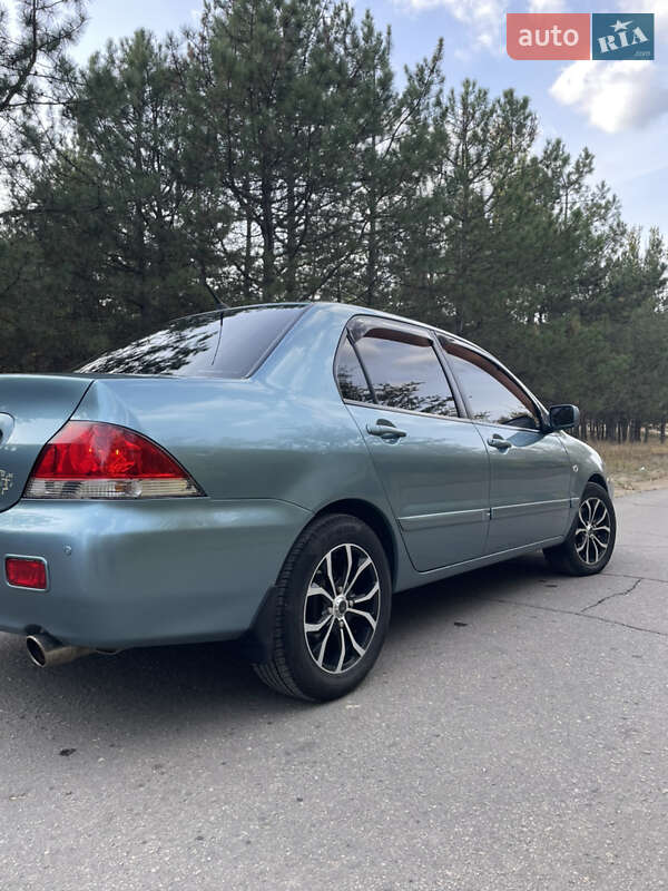 Седан Mitsubishi Lancer 2008 в Николаеве