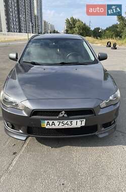 Седан Mitsubishi Lancer 2009 в Киеве