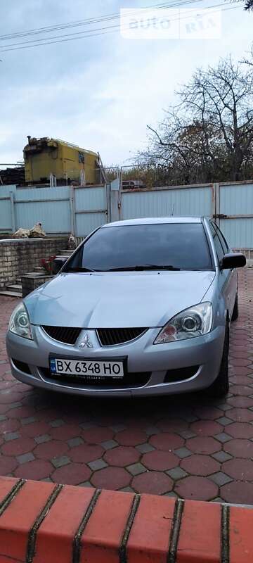 Седан Mitsubishi Lancer 2005 в Хмельницком