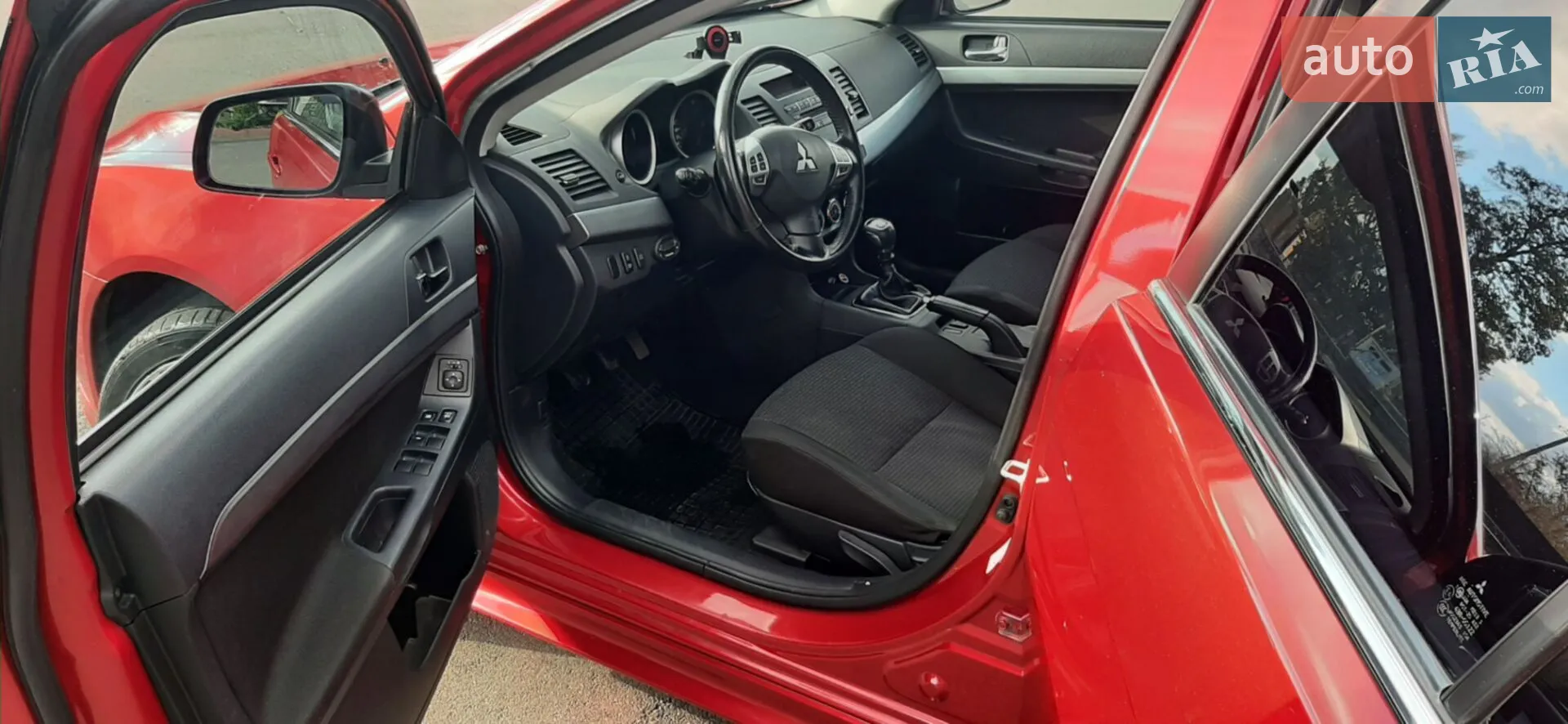 2011 Mitsubishi Lancer - мініатюра 8