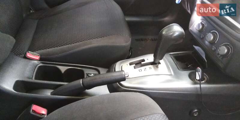 Седан Mitsubishi Lancer 2005 в Черкассах
