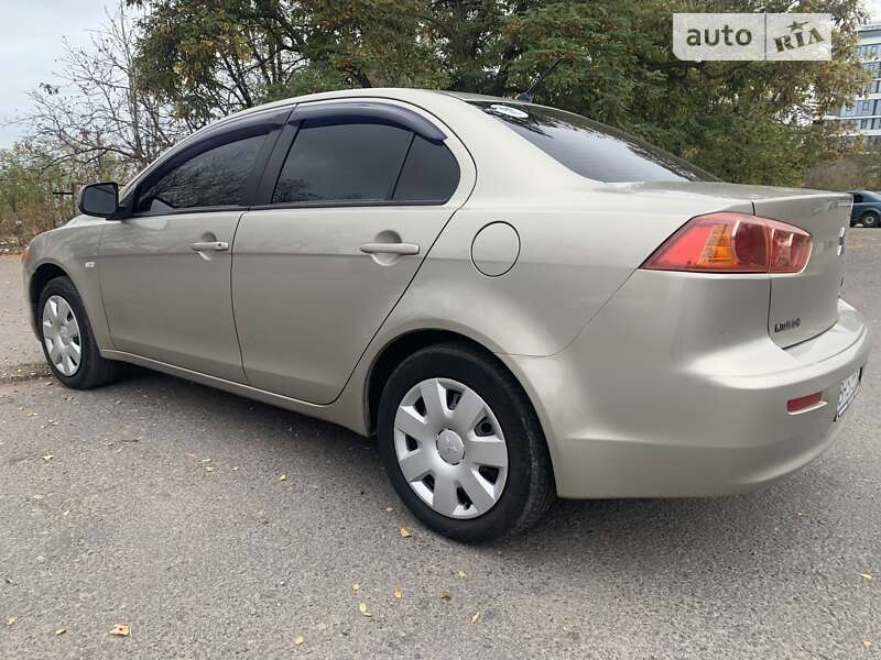 Седан Mitsubishi Lancer 2007 в Одессе