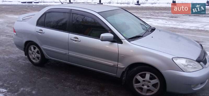 Седан Mitsubishi Lancer 2006 в Киеве фото 19 Седан Mitsubishi Lancer 2006 в Киеве