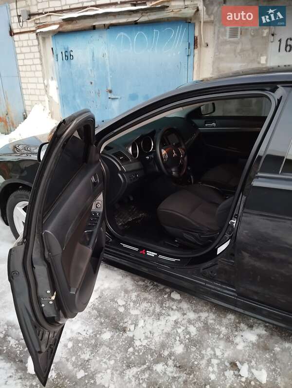 Седан Mitsubishi Lancer 2008 в Харькове