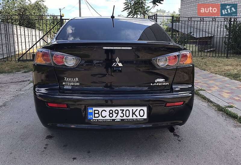 Седан Mitsubishi Lancer 2015 в Івано-Франківську