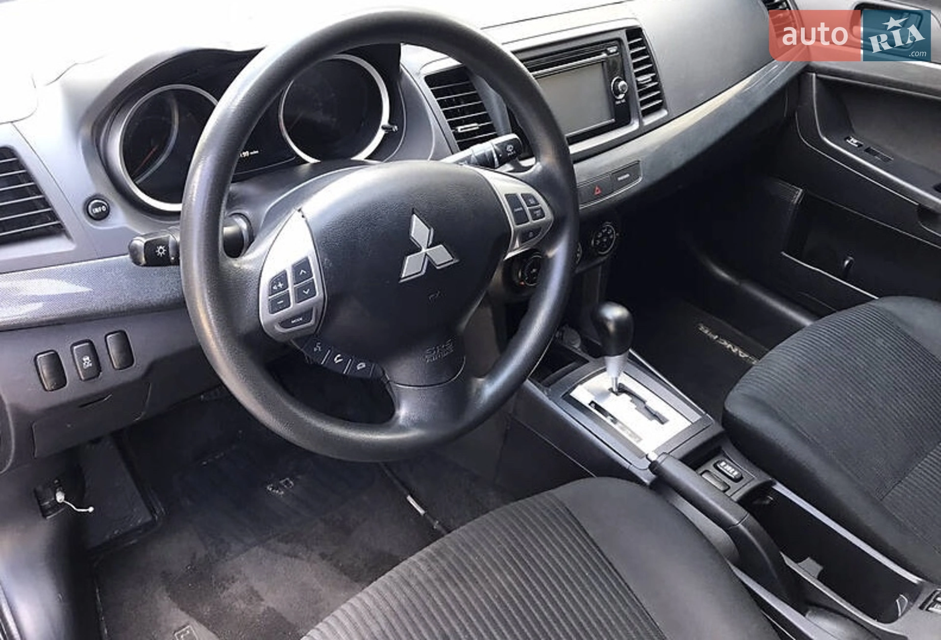 2015 Mitsubishi Lancer - мініатюра 19