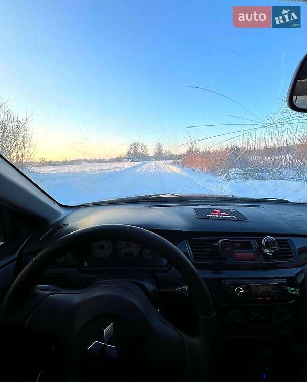 Седан Mitsubishi Lancer 2007 в Новоархангельске