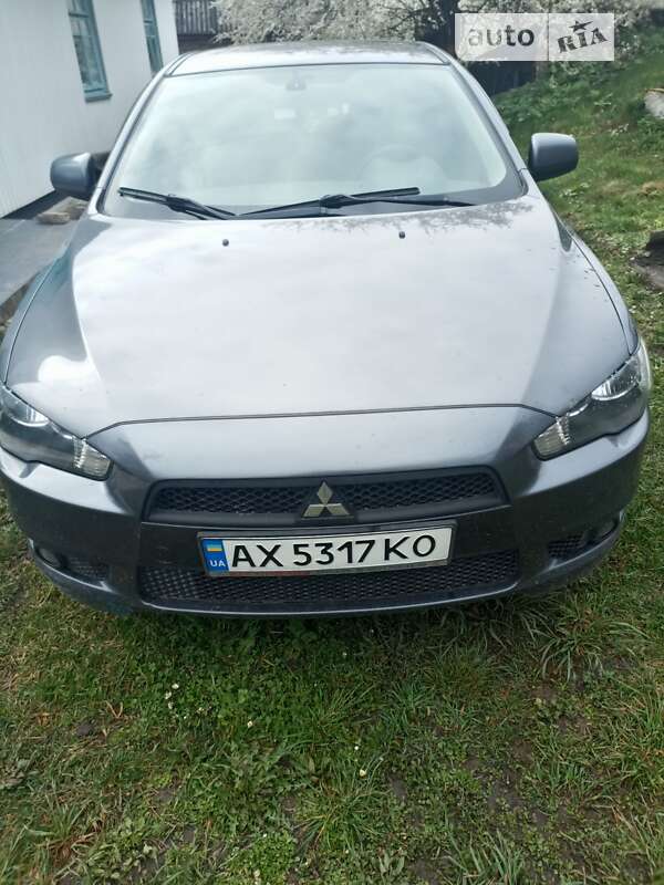 Mitsubishi Lancer 2011