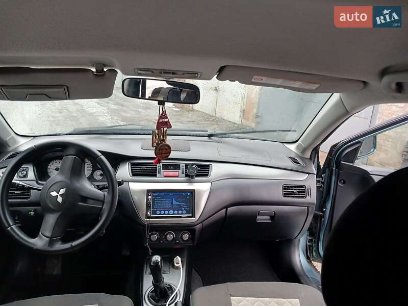 Седан Mitsubishi Lancer 2007 в Кропивницькому