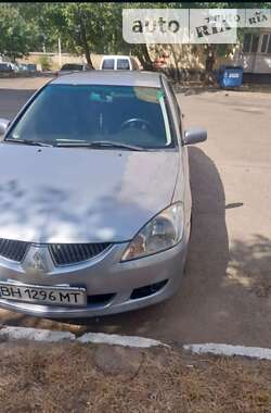 Седан Mitsubishi Lancer 2003 в Арбузинке