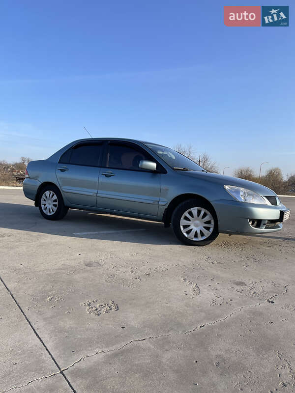 Седан Mitsubishi Lancer 2008 в Николаеве