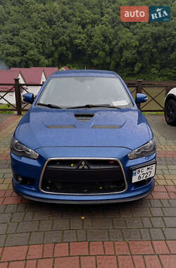 Седан Mitsubishi Lancer 2015 в Львове