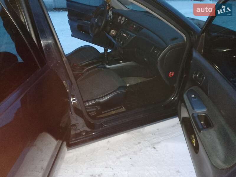 Седан Mitsubishi Lancer 2008 в Киеве фото 5 Седан Mitsubishi Lancer 2008 в Киеве
