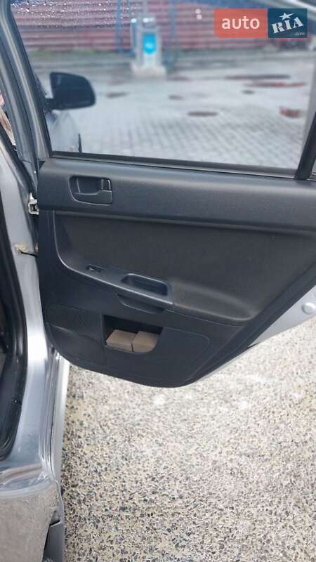 Седан Mitsubishi Lancer 2011 в Львове фото 5 Седан Mitsubishi Lancer 2011 в Львове