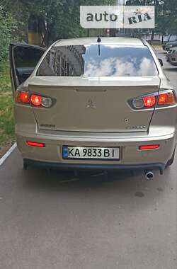 Седан Mitsubishi Lancer 2008 в Киеве