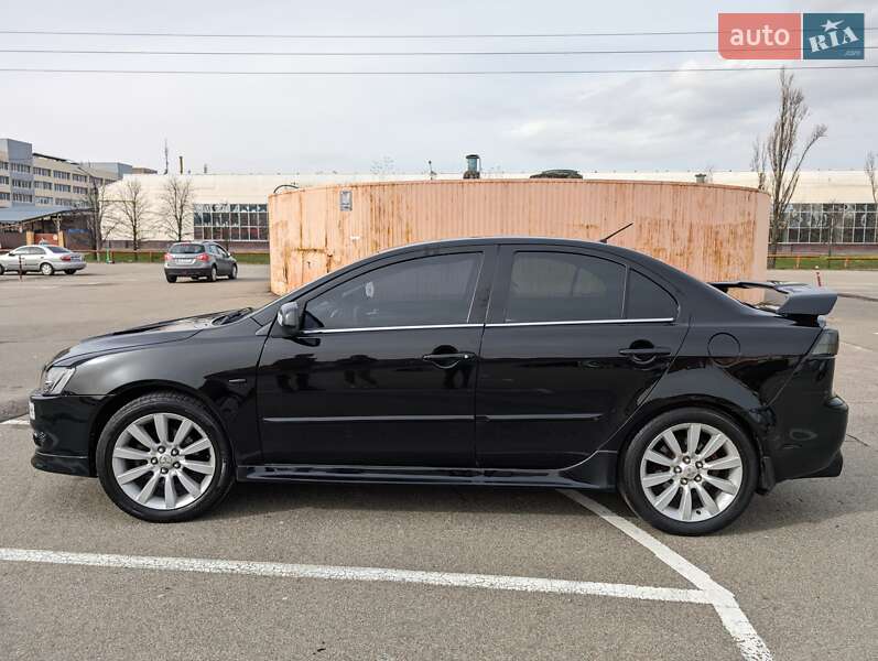Седан Mitsubishi Lancer 2008 в Києві