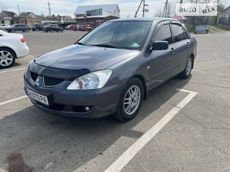 Седан Mitsubishi Lancer 2005 в Одессе