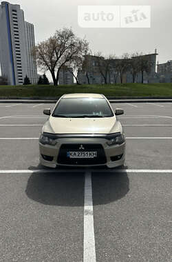 Седан Mitsubishi Lancer 2007 в Киеве