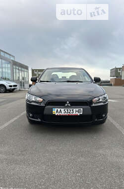 Седан Mitsubishi Lancer 2007 в Киеве