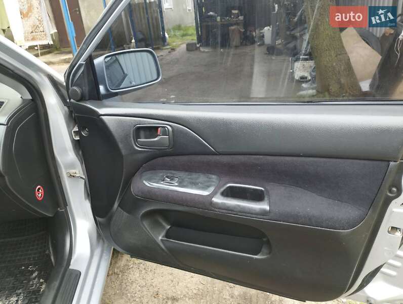 Седан Mitsubishi Lancer 2004 в Новомосковске фото 5 Седан Mitsubishi Lancer 2004 в Новомосковске