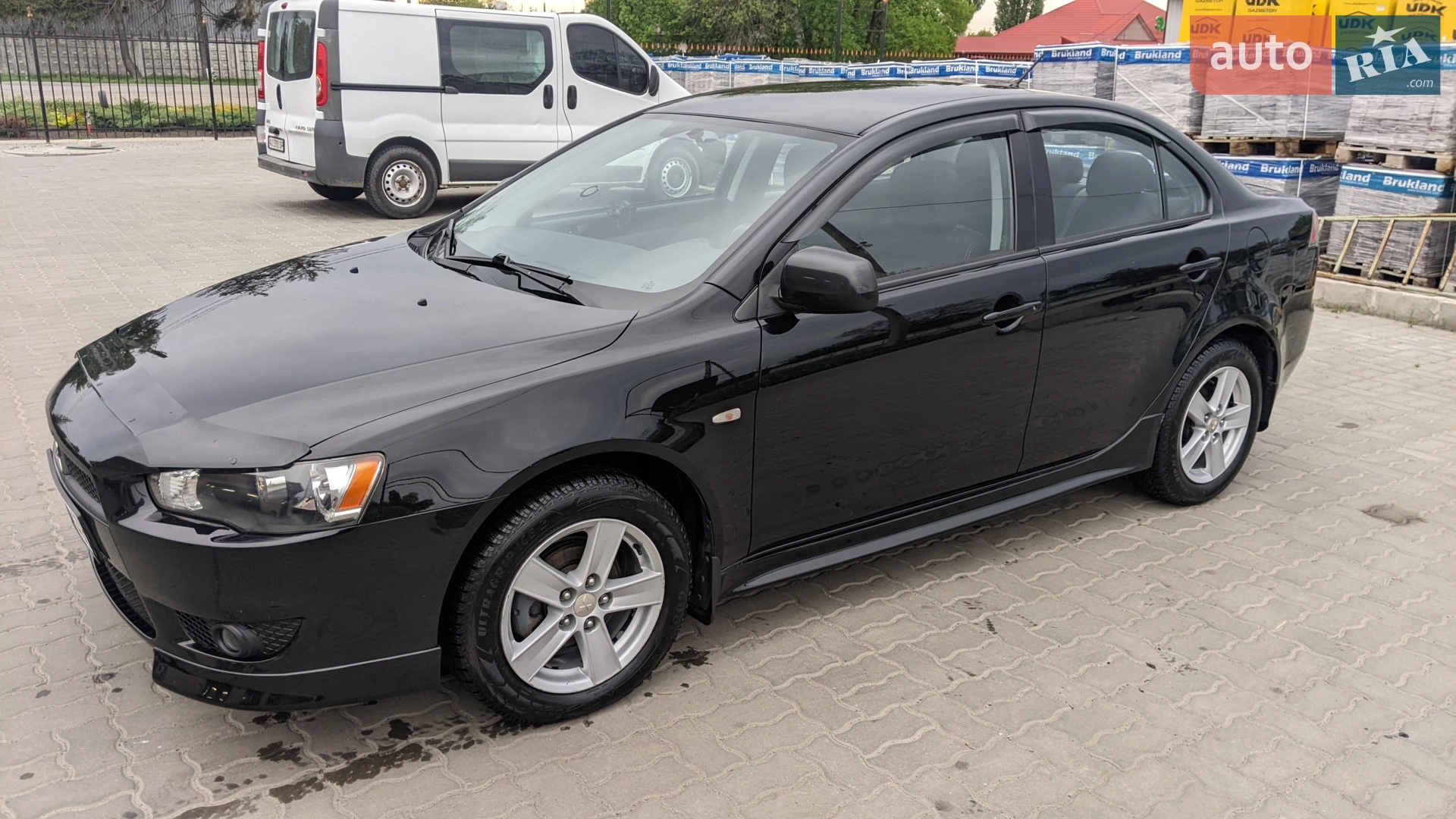 2010 Mitsubishi Lancer - мініатюра 8