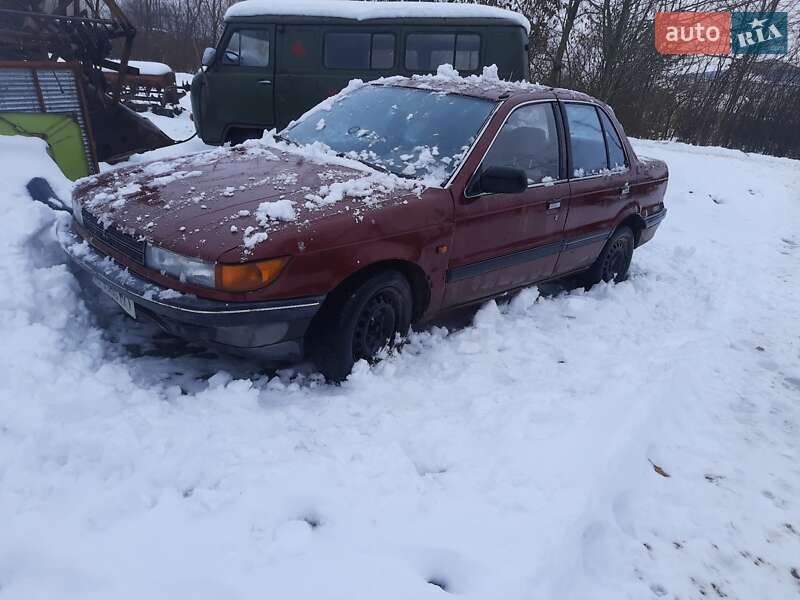 Mitsubishi Lancer 1989