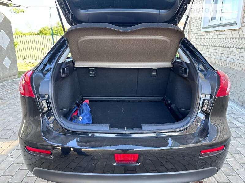 Хэтчбек Mitsubishi Lancer 2011 в Полонном