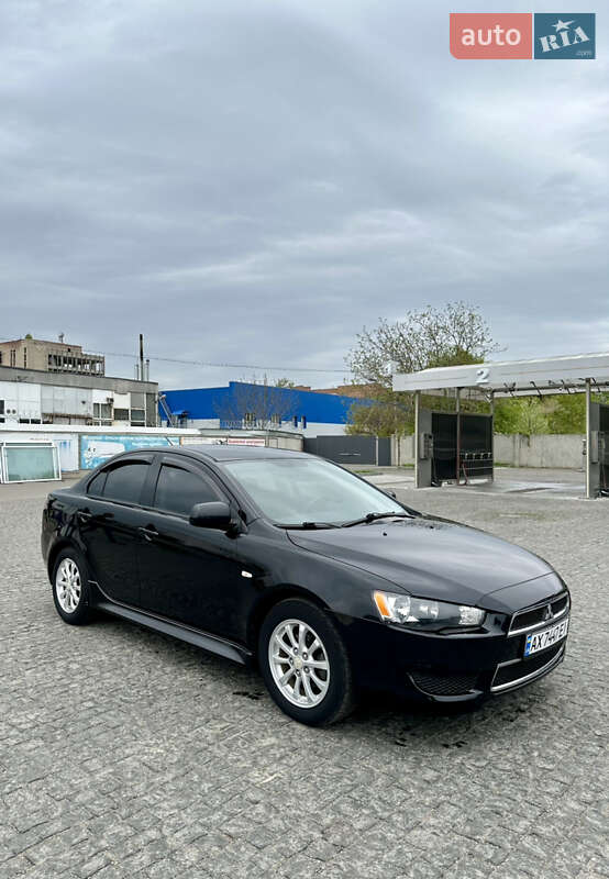 Седан Mitsubishi Lancer 2012 в Полтаве