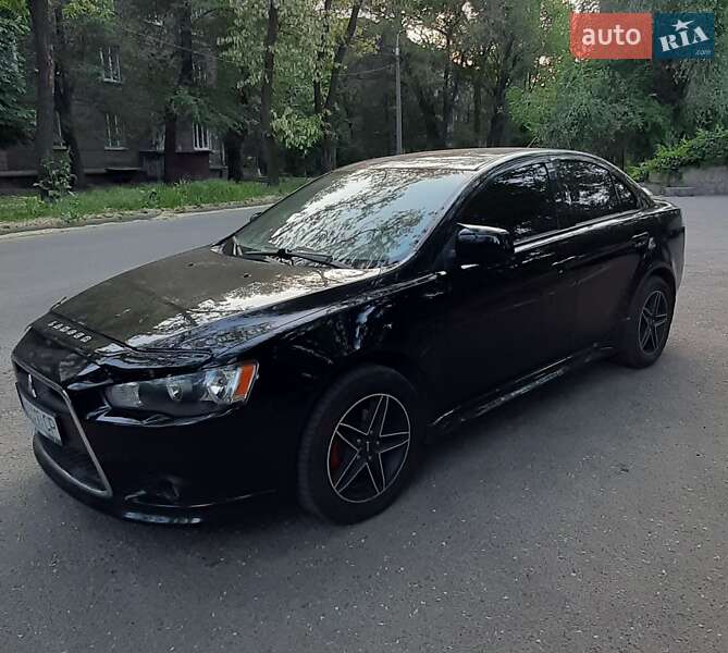 Mitsubishi Lancer 2012