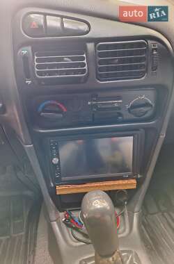 Седан Mitsubishi Lancer 1995 в 