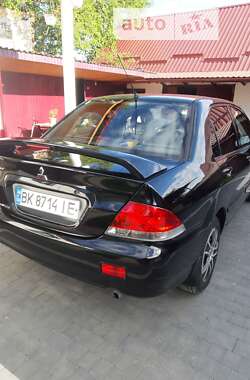 Седан Mitsubishi Lancer 2008 в Дубно