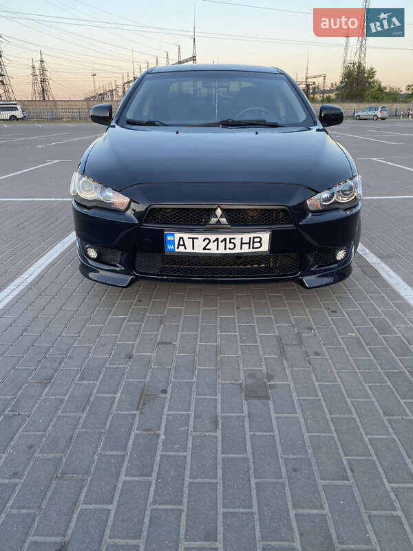 Седан Mitsubishi Lancer 2008 в Львове