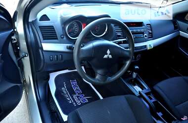 Седан Mitsubishi Lancer 2008 в Львове