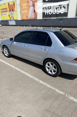 Седан Mitsubishi Lancer 2006 в Киеве