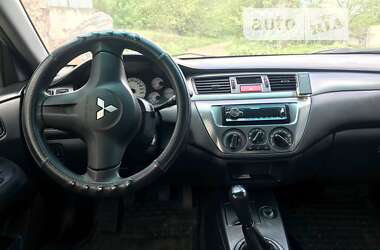 Седан Mitsubishi Lancer 2006 в Днепре