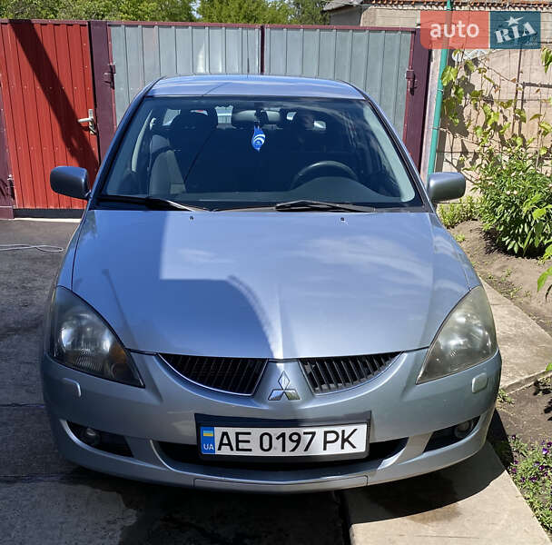 Седан Mitsubishi Lancer 2004 в Кам'янському