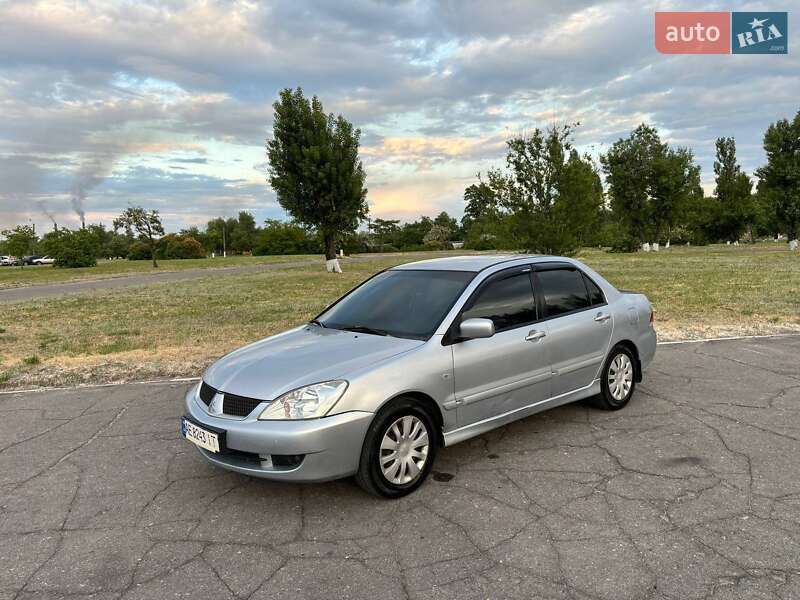Седан Mitsubishi Lancer 2006 в Каменском фото 3 Седан Mitsubishi Lancer 2006 в Каменском