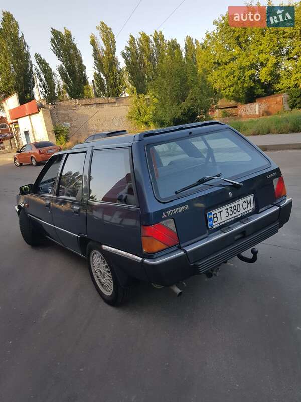 Универсал Mitsubishi Lancer 1987 в Херсоне