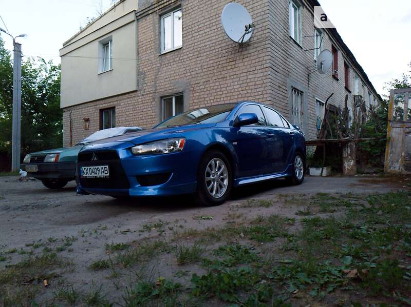 Седан Mitsubishi Lancer 2012 в Харькове