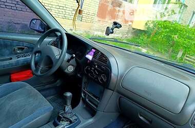 Седан Mitsubishi Lancer 1996 в Харькове